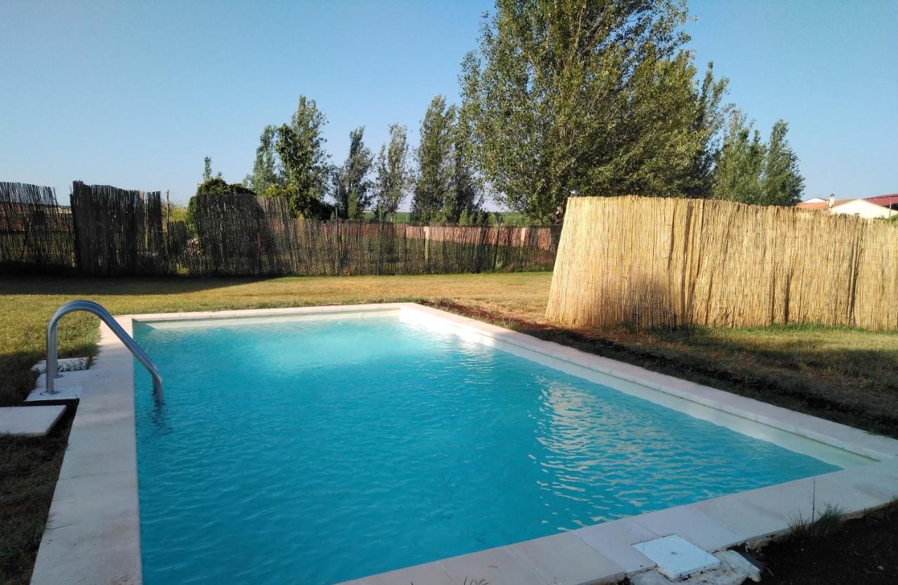 Casas Olmo Y Fresno Jardin Y Piscina A 17 Kilometros De Ferienhaus Salamanca