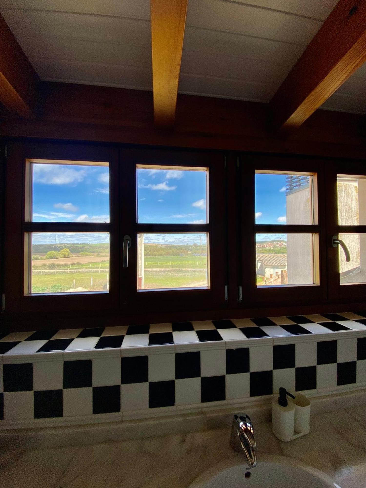 Casas Olmo Y Fresno Jardin Y Piscina A 17 Kilometros De Ferienhaus *