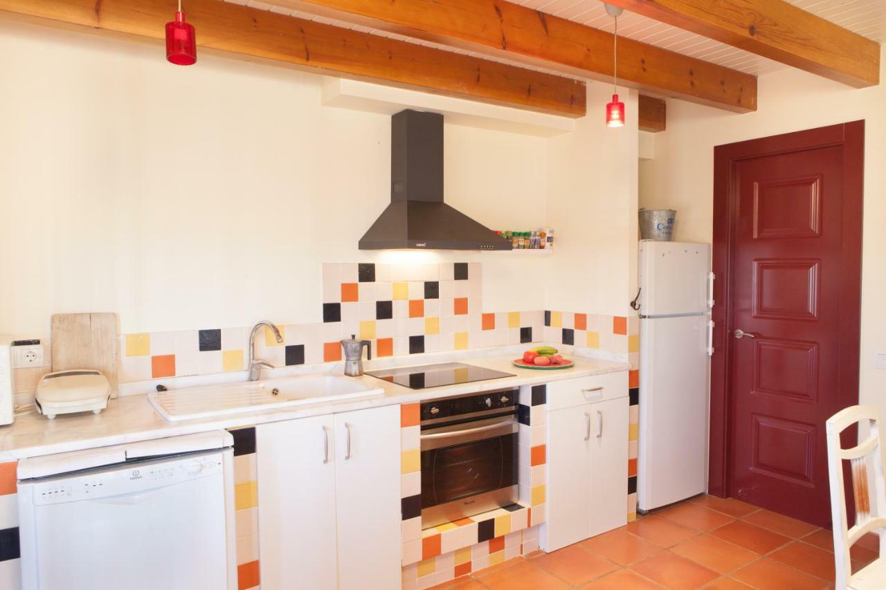 Hébergement de vacances Casas Olmo Y Fresno Jardin Y Piscina A 17 Kilometros De Salamanque