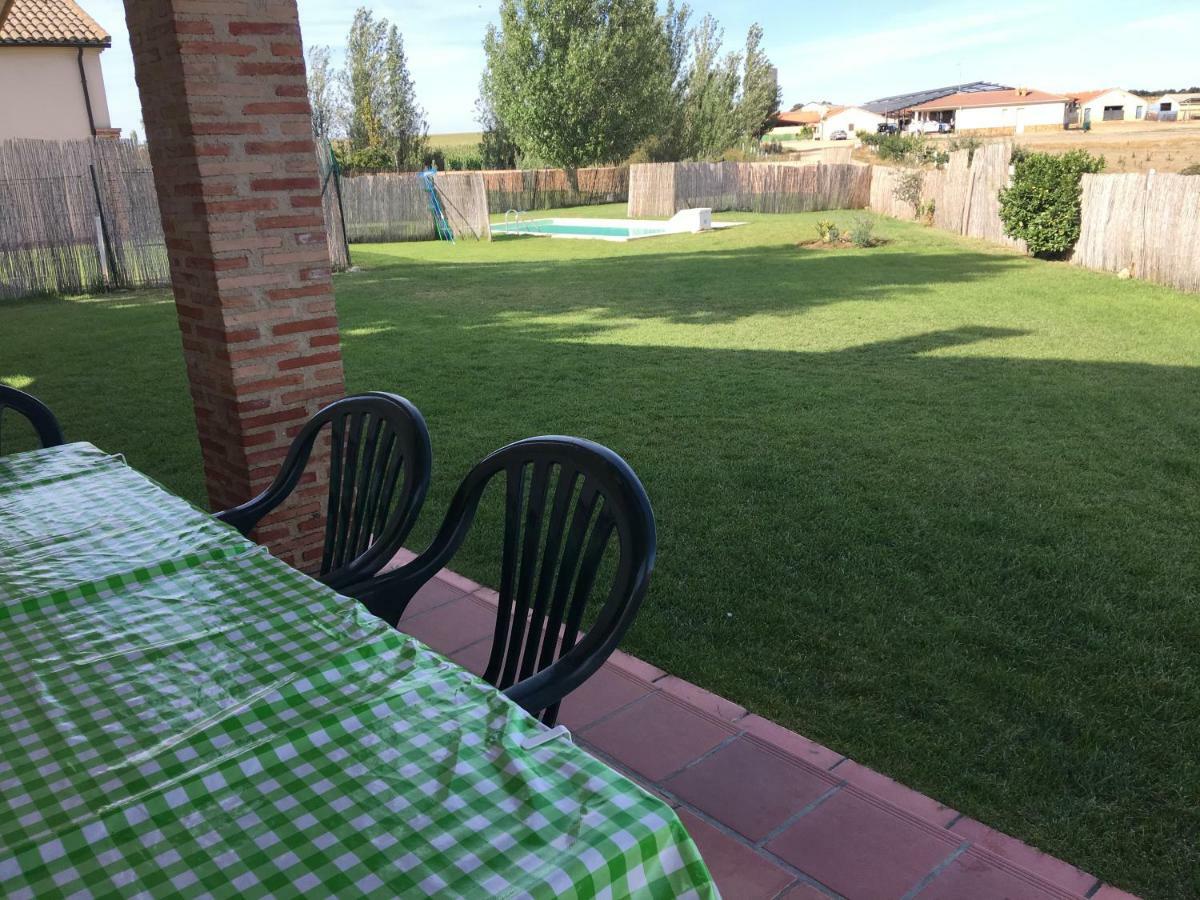 Casas Olmo Y Fresno Jardin Y Piscina A 17 Kilometros De